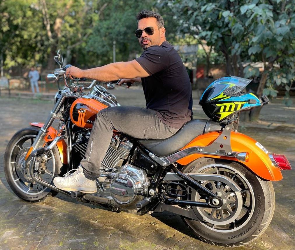 Taneja Gaurav Flying Beast New Bike