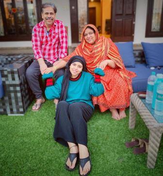 Saba Ibrahim with parents