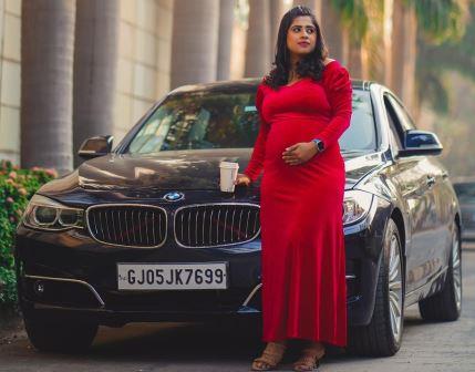 Littleglove Shivani kapila BMW Car