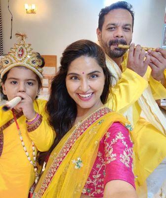 Ritu Rathee husband and Daughter