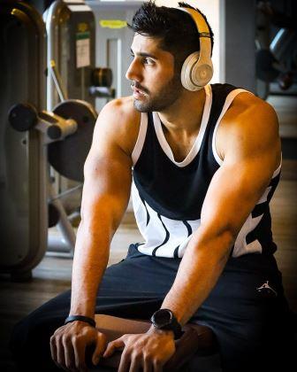 Varun Sood workout