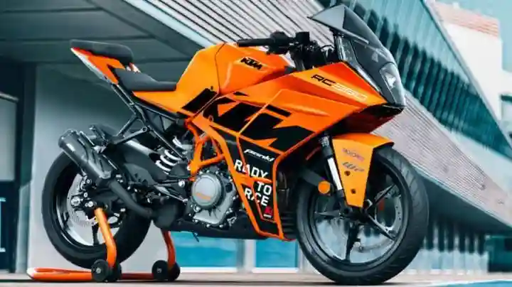 KTM launched 2 very cool and powerful motorcycles, you will stop to know??  KTM RC390 GP, KTM RC200 GP